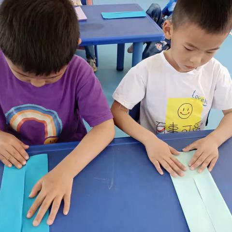 5.1班——以爱为伴，快乐成长【家长进校园——折纸之美，美在意趣无穷】