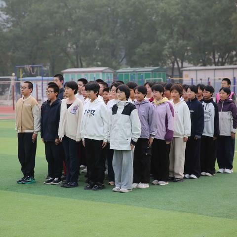 以行动落实常规 用细节筑牢规范 ——石家庄市第四中学举行初一年级系列主题活动