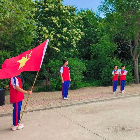 学习二十大，争做好队员——【上园镇学校】新队员入队仪式活动纪实