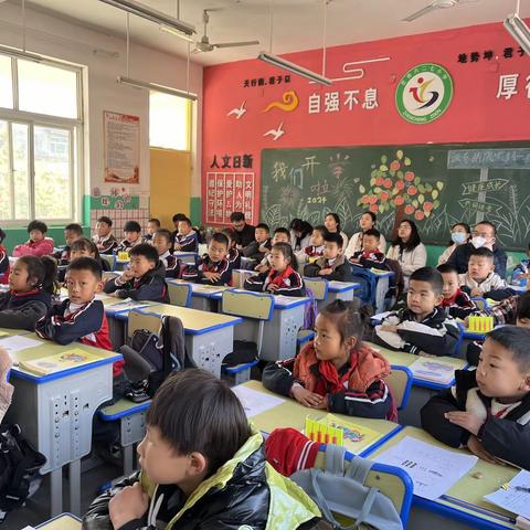 “教”无涯    “研”不尽 ————茌南六二七小学数学组听评课活动