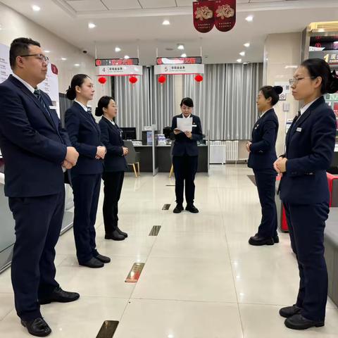 阿勒泰虹桥支行开展现场服务应急演练