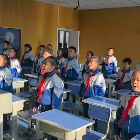 纸浆街小学“预防近视、保护视力”眼保健操比赛活动简讯