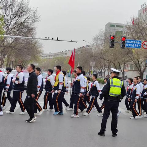 祖国未来缅怀先烈，守护安全一路有我