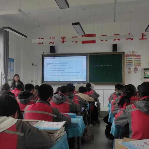 薪火相传，携手同行——马栏镇九年制寄宿学校“青蓝工程”徒弟示范课