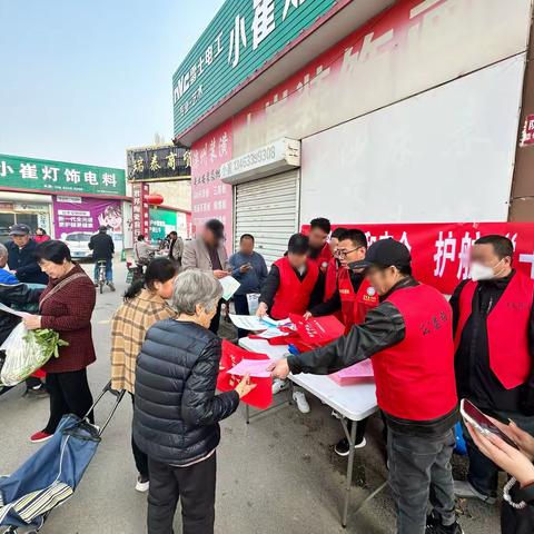 统筹发展和安全 护航“十五五”新征程 ——卢龙镇开展全民国家教育日主题宣传活动