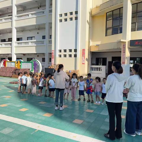 小蚂蚁，大本领——澄迈县永发中心第二幼儿园《小蚂蚁运甜甜圈》民间游戏课题研究课侧记