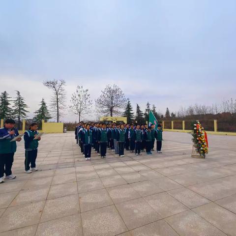 【德育活动•清明祭扫篇】——临猗二中嵋阳校区开展"缅怀先烈·赓续薪火"主题教育活动