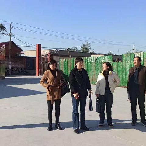 冬季寒意袭，教研暖人心——辉县市冬季听评课教研组莅临辉县市前郭雷小学指导教研工作
