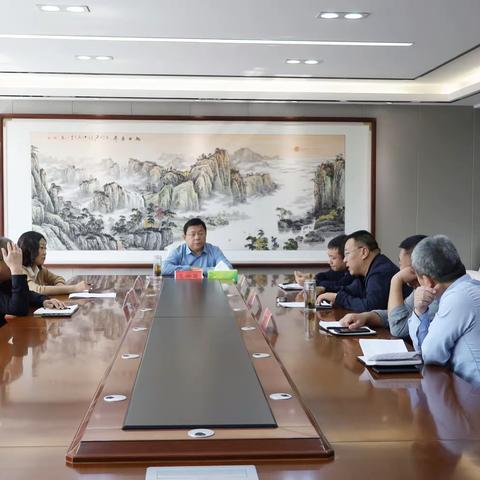 市委副书记王世臣主持召开重点信访案件调度会