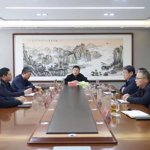 市委副书记王世臣主持召开重点信访案件调度会