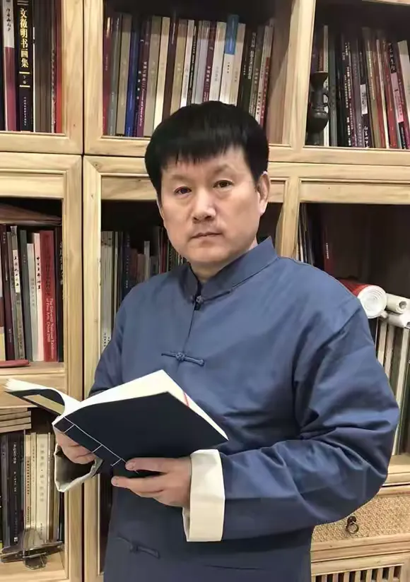 简篇-笔墨铸魂祭先烈赤心传承爱国情 — 书画家宋永柱参展抗战胜利 80 周年书画展