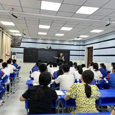 六月骄阳，热情如火——马村中学抽课活动