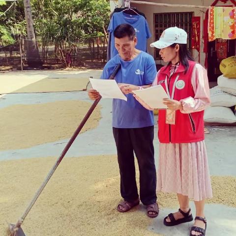 天安乡网格员筑牢秸秆禁烧“防火墙”  守护蓝天净土