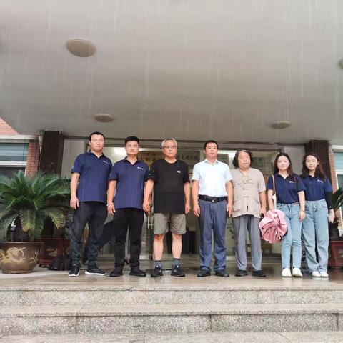 烟台科技学院领导到孝直村进行三下乡活动