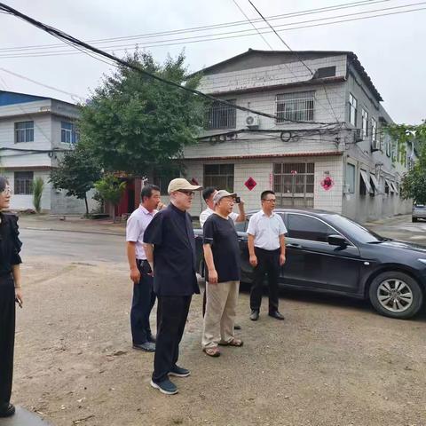 原平阴县县长韩子奎一行到孝直村和孝博物馆参观