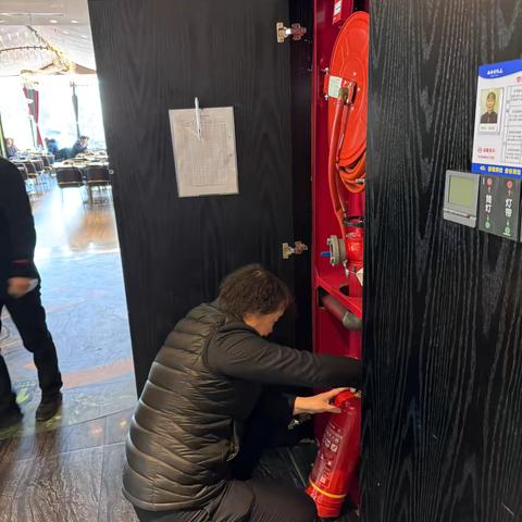 餐饮第五大区开展119消防安全宣传月安全生产隐患大检查