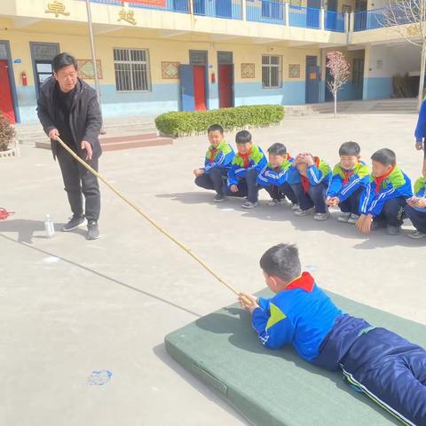 张南小学开展“珍爱生命 预防溺水”校园防溺水安全教育活动