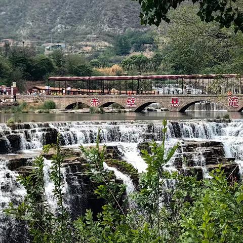 我的瀑布之旅：今年走过的四个震撼瞬间