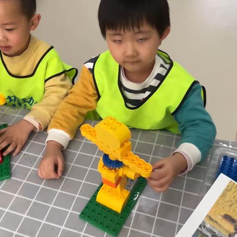 瑞儿坊幼儿园乐高课程