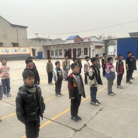 殷都区许家沟乡前西岗中心小学——篮球社团