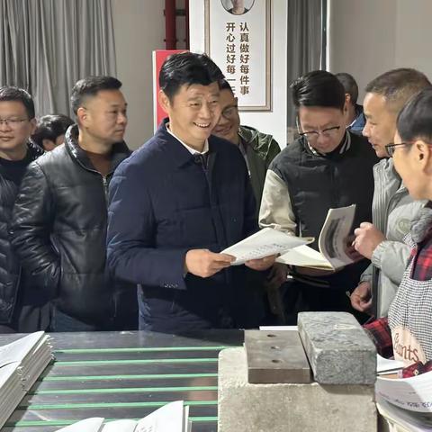 县人大代表走进国资国企