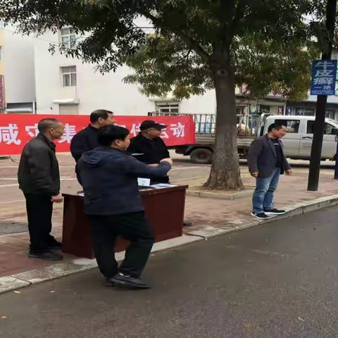 代表在行动 刘田各庄镇人大主席团在镇区集市开展防灾减灾集中宣传活动