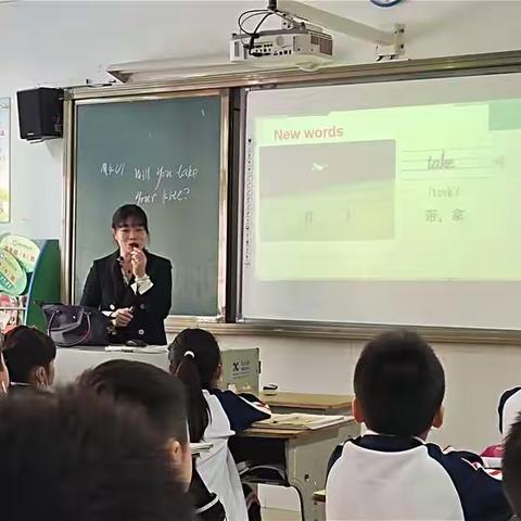 海口市美苑小学教育集团英语组第四周教师听说课研讨活动