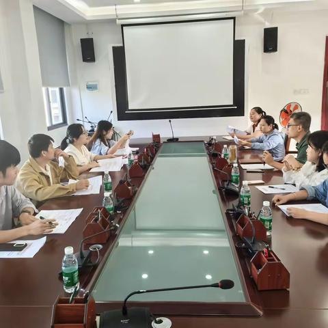 县人大检查组到群英乡开展代表建议办理工作检查