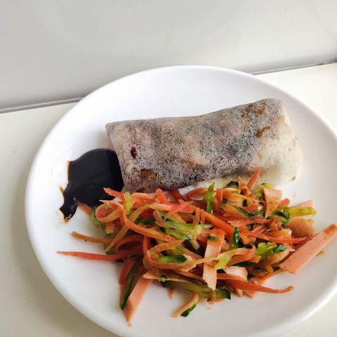 智晨幼儿园KA2班—春风十里，春卷飘香