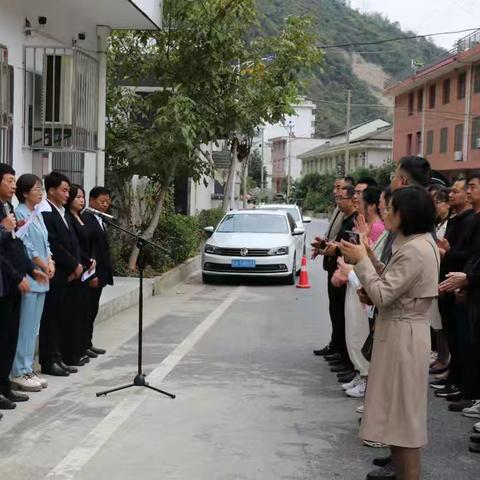 镇安县康教融合示范基地挂牌成立