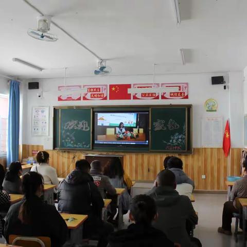 家校携手共发展          同心协力赢未来