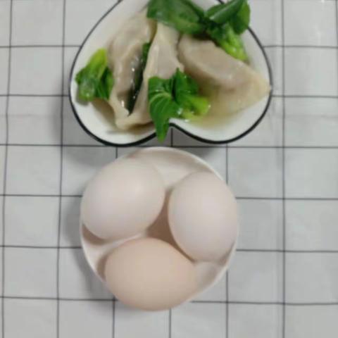 爱心饺子，香飘满园 快来西城幼儿园吃饺子咯 ￼