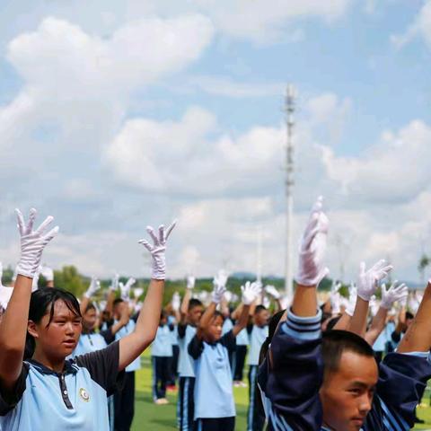 飒爽英姿展风采，青春正启航！——文山市古木镇中心学校2024学年秋季学期九年级学生国防教育结训仪式