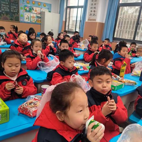 喜迎元旦   欢庆新年——金山学校一二班庆元旦主题活动