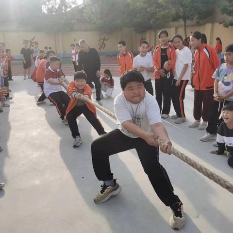 郓州街道东城小学——运动展风采，一起向未来