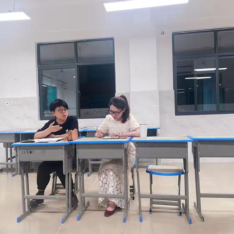 凝聚力量，破浪前行