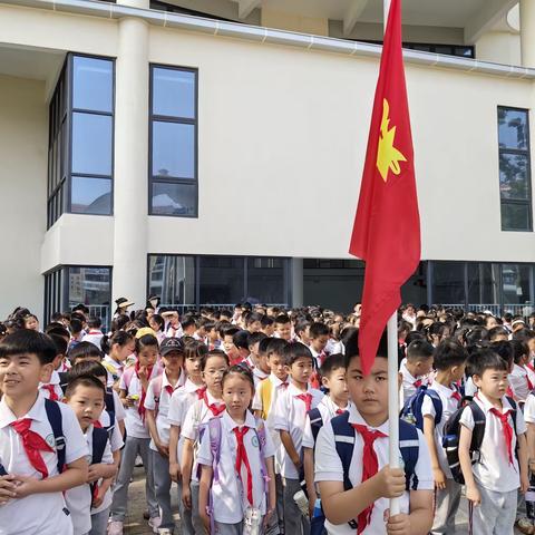 【助力争创全国文明城市】以法之名，向阳而生——云和县实验小学二年级研学活动