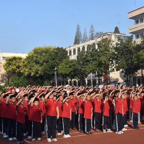 暖暖教师节，浓浓师生情——襄阳市第二十五中学举行庆祝第40个教师节主题升旗仪式