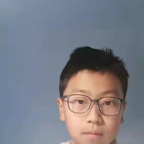 东盛小学五年二班李文晟家庭读书会《少年读历史》中贞观之治。时间:3月23地点:家里