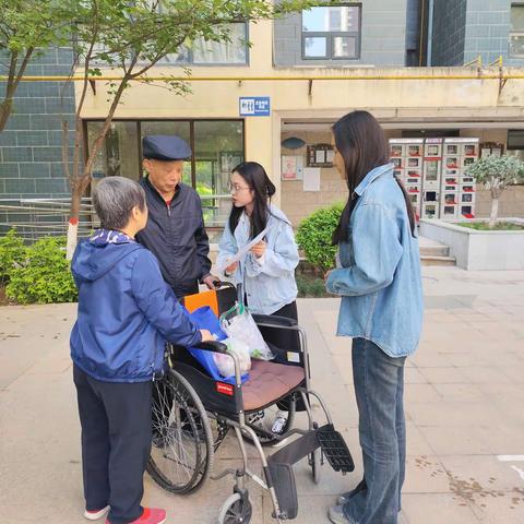 【谭家街道香克林社区】家庭病床宣传零距离  全心全意解民忧