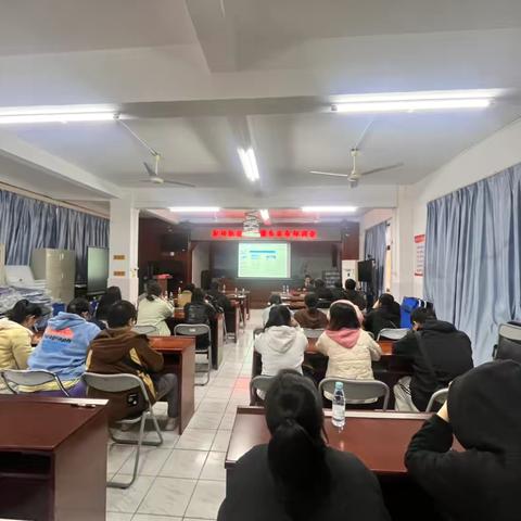 以培促学，夯基增效——美兰区新埠街道组织召开政务服务培训会