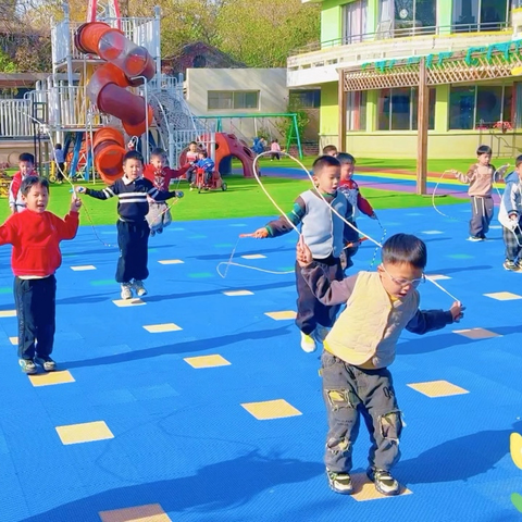 蓝天幼儿园大班周记