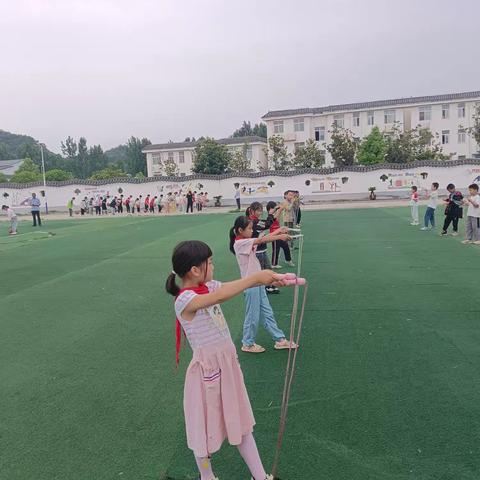绳采飞扬，跃动精彩——滔河乡小二一班跳绳社团掠影