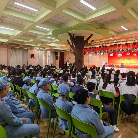 曲阳县教育和体育局举办2023年中小学（幼儿园）师生经典诵读活动