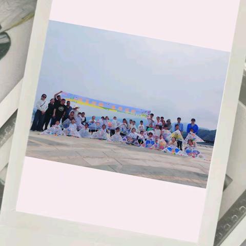 “放飞春日☀️、🥰童趣飞扬”——实验幼儿园机关园区中（3）班春游放风筝活动🪁🪁🪁🪁