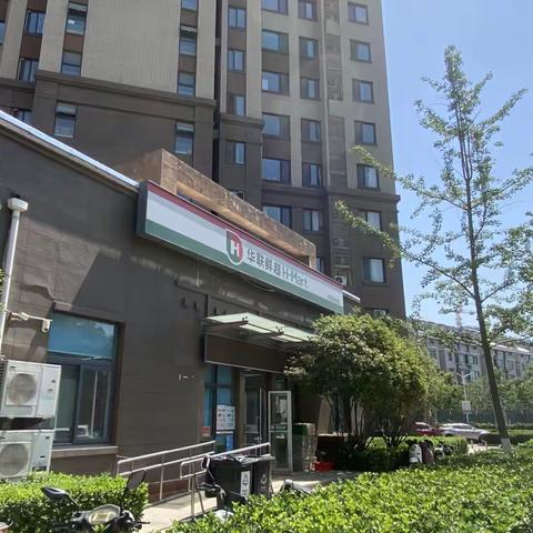 便利店翡翠外滩店巡场整改情况（5月22日13:30-14:00）