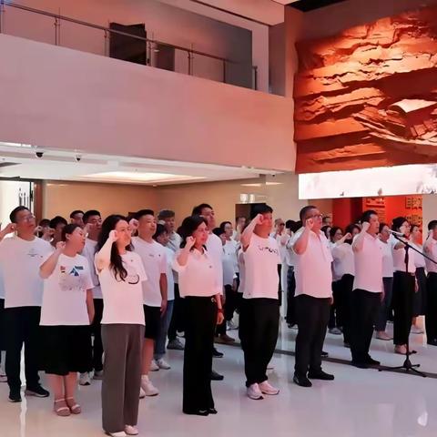 守正初心 廉韵护航——铁西区产业转型升级促进中心组织开展辽宁省反腐倡廉展览馆专题学习