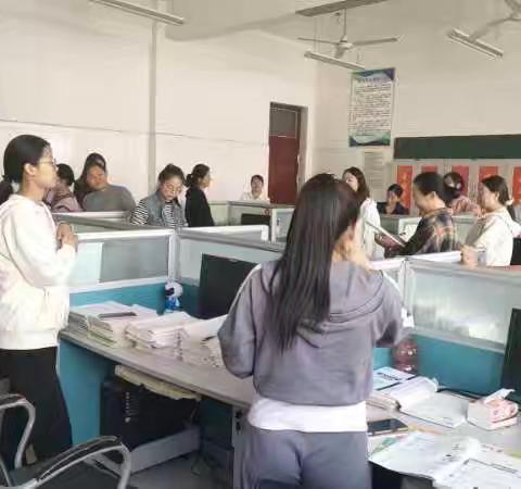 追光而遇拓视野，沐光而行促提升——记儋州市西华中学赴儋州市黄冈实验学校交流学习