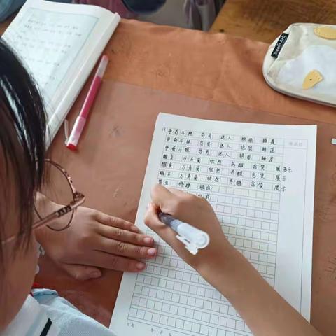 热情飞扬，奔向远方—贵和小学三年级