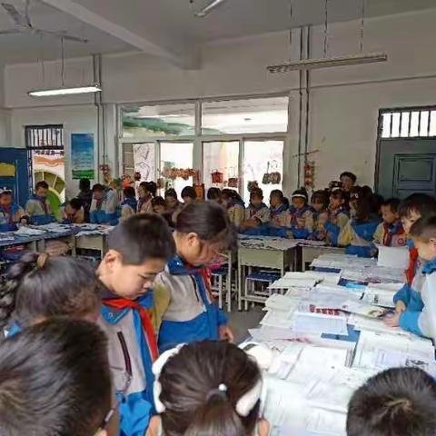 作业展评促实效  优秀作业亮风彩       一一合阳县第三小学三年级部